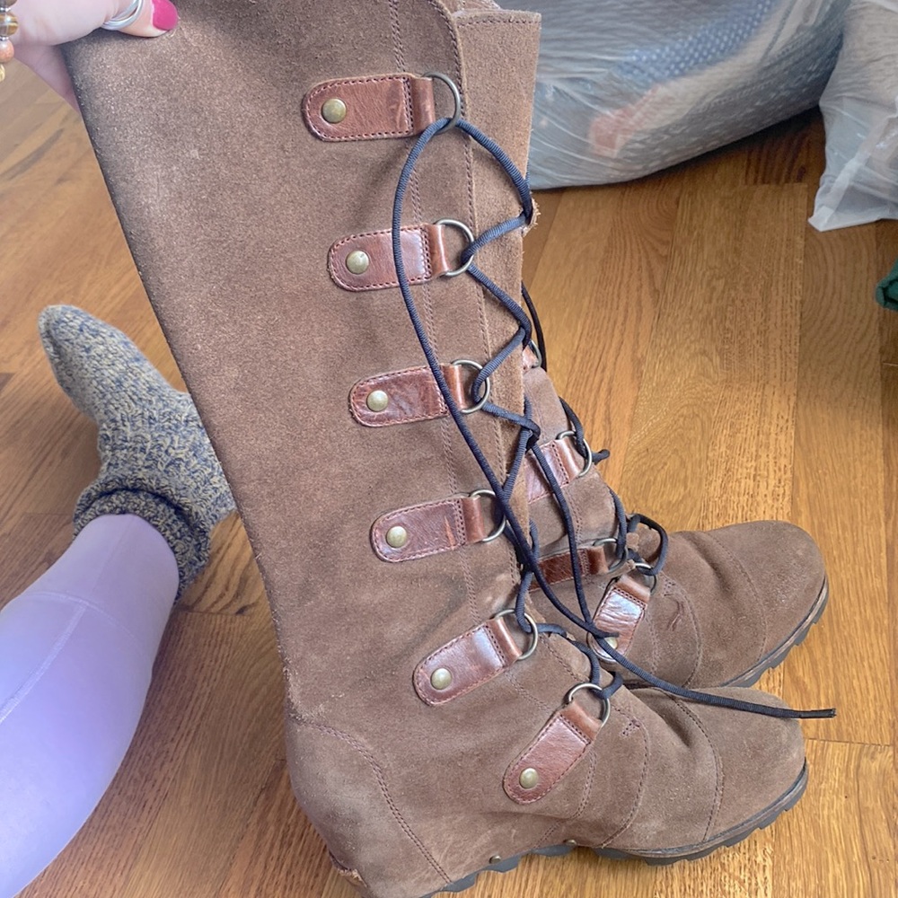 SOREL high top wedges